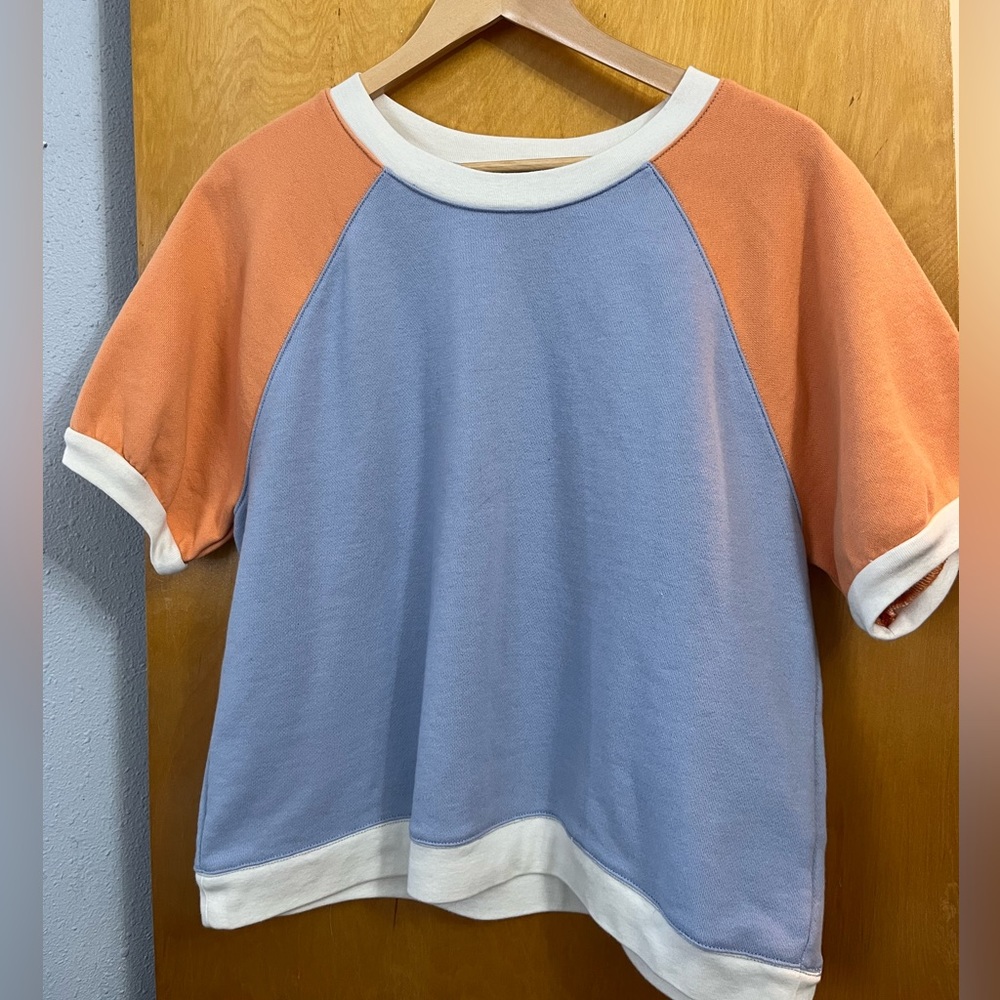 Cute Madewell short-sleeved color block sweatshirt.